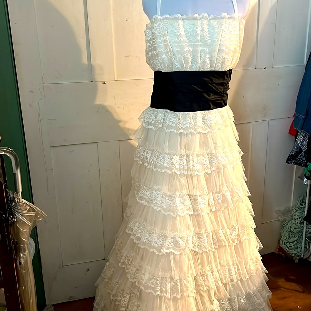 EC Deb Gown Tiered Wedding Debutante Cotillion Ball Prom Bridesmaid Quinceanera